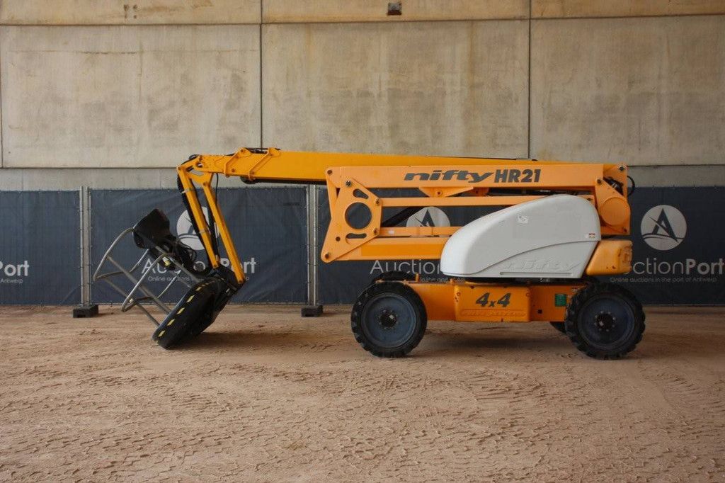 Niftylift HR21 D 4X4 Diesel 20.8m Articulated Boom Lift 2015