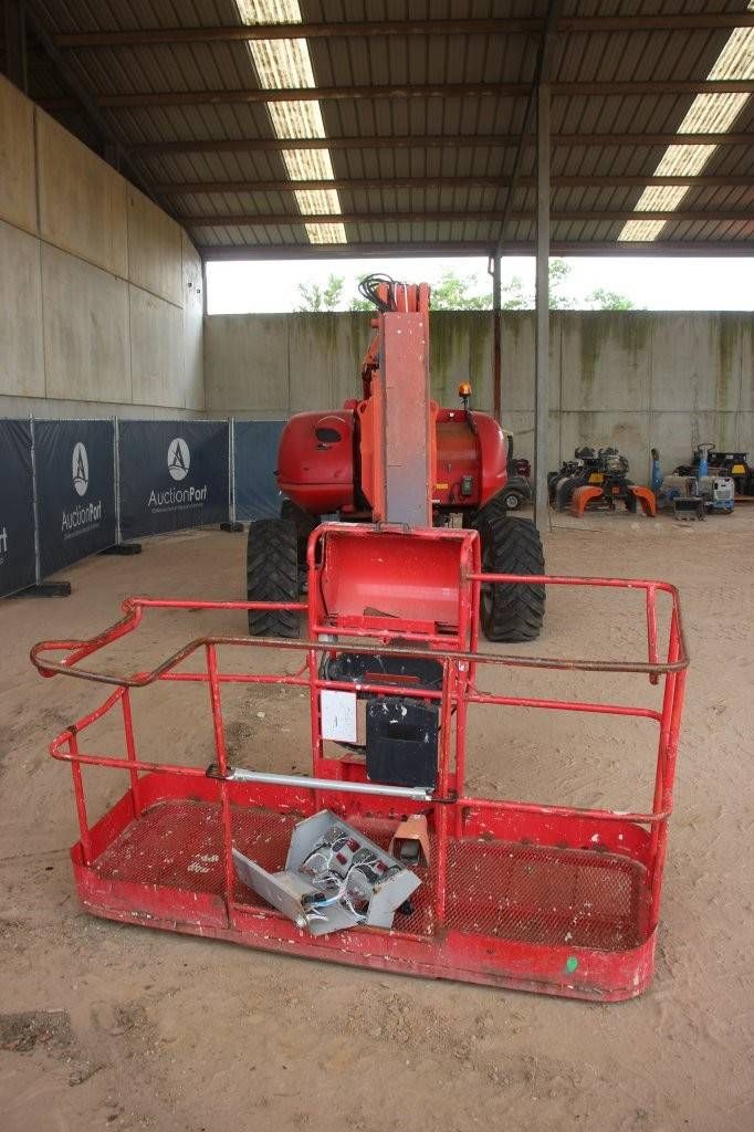 Manitou 200 01J Diesel-Gelenkteleskoparbeitsbühne 2013