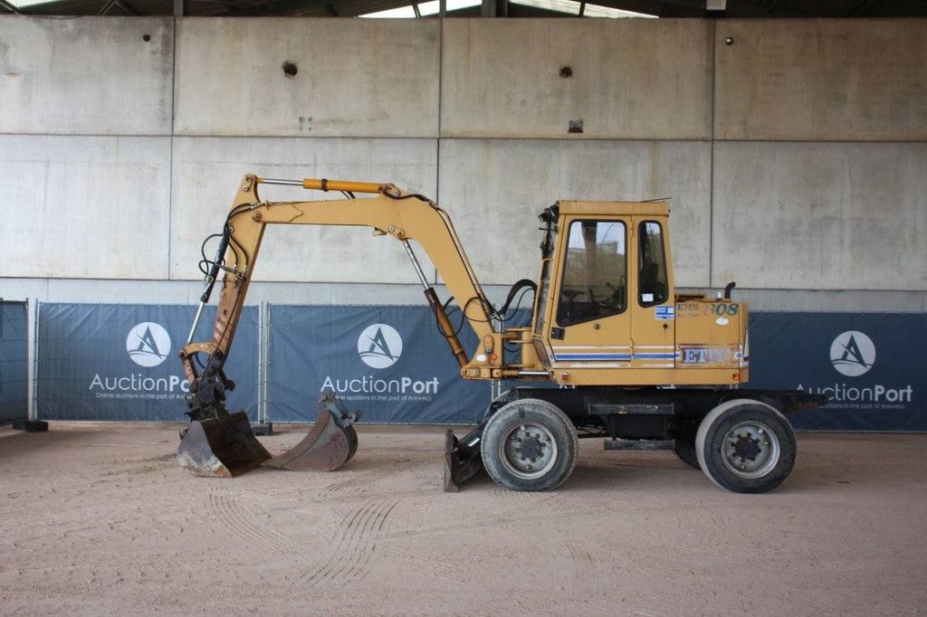 Wheeled excavator Etec EHS 308 Diesel 1994