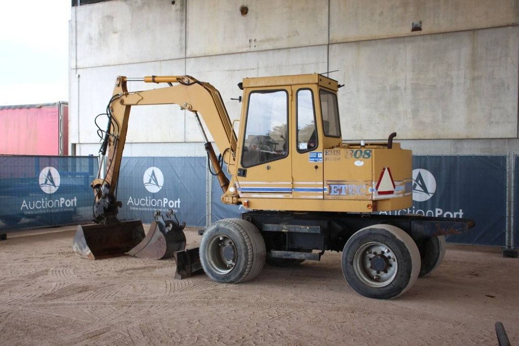 Wheeled excavator Etec EHS 308 Diesel 1994