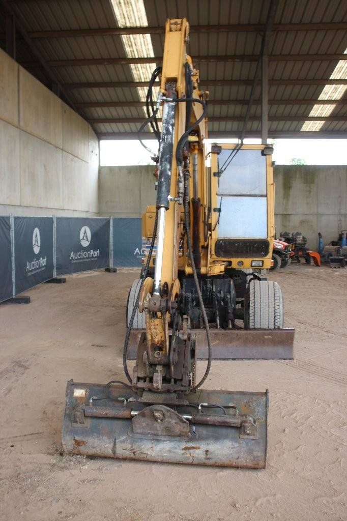 Wheeled excavator Etec EHS 308 Diesel 1994