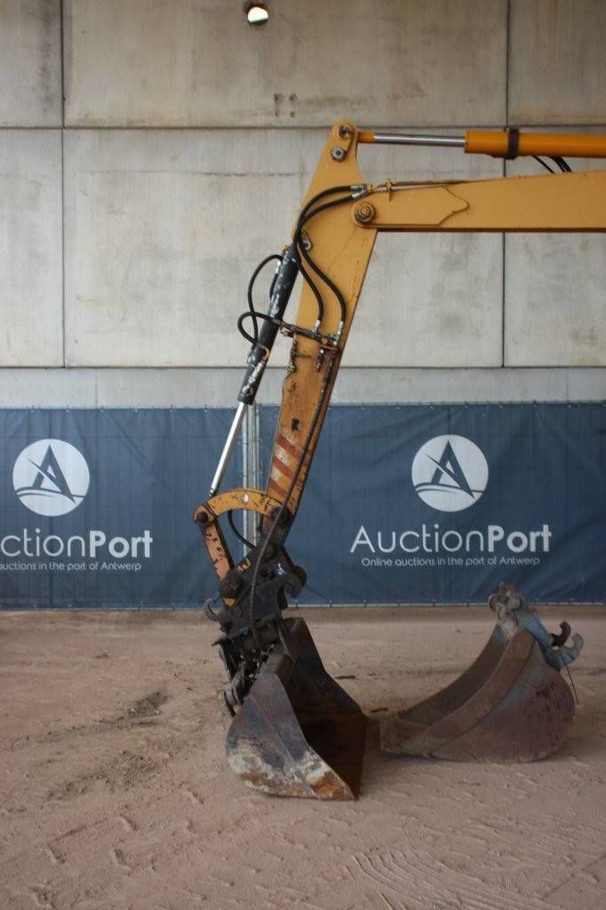 Wheeled excavator Etec EHS 308 Diesel 1994