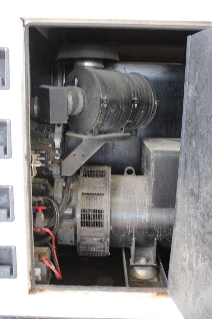 Generator SDMO R275 Diesel 2012