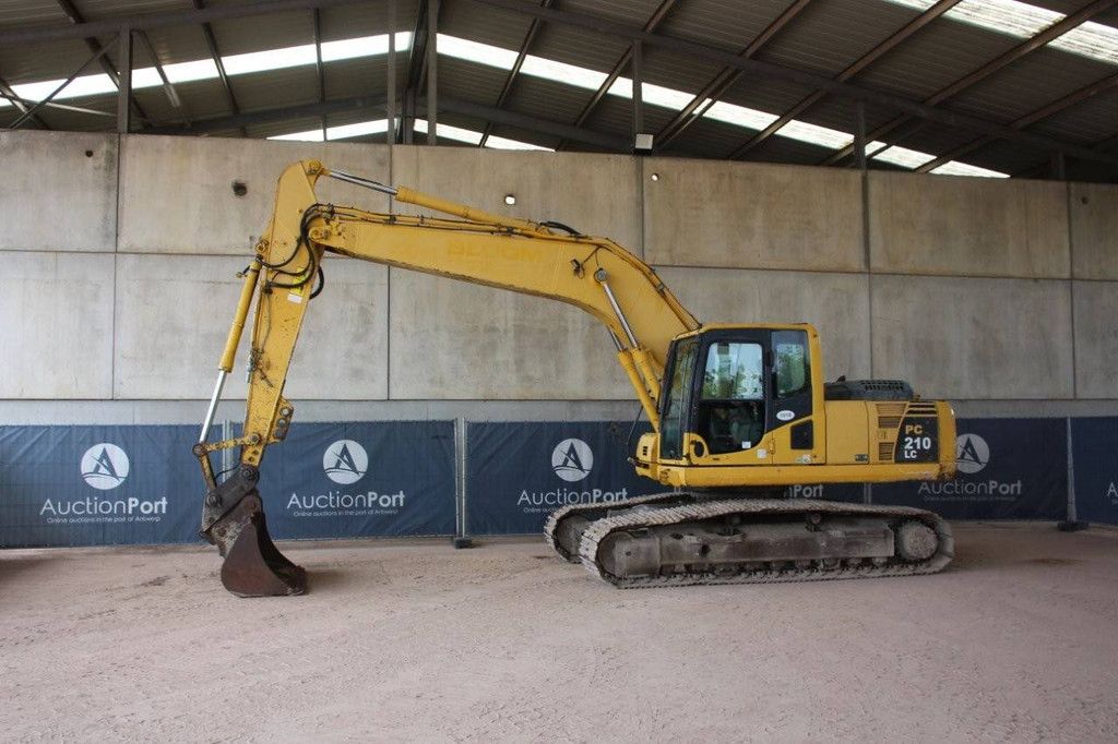 Crawler excavator Komatsu PC210LC-8 Diesel 2011