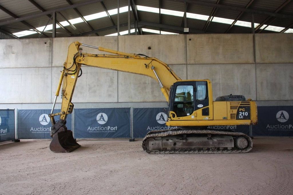 Crawler excavator Komatsu PC210LC-8 Diesel 2011