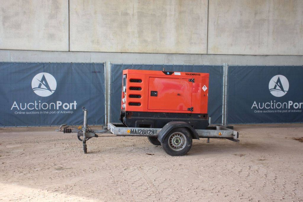 Trailer SDMO R22 2014
