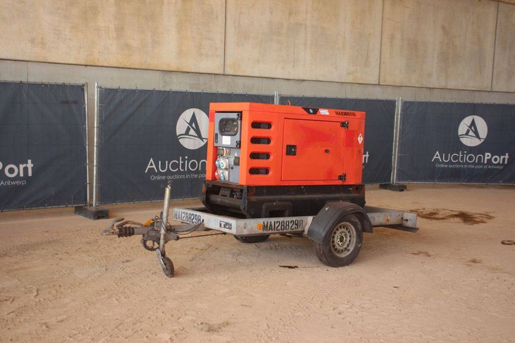Trailer SDMO R22 2014