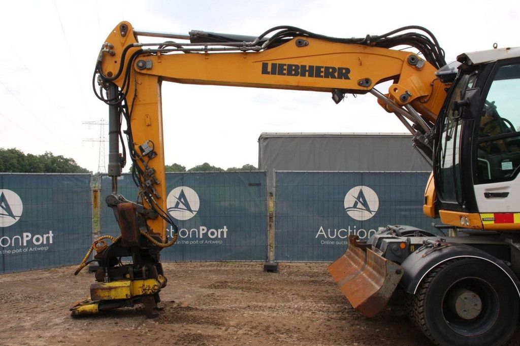 Liebherr 918 Compact Diesel 2017 Mobilbagger
