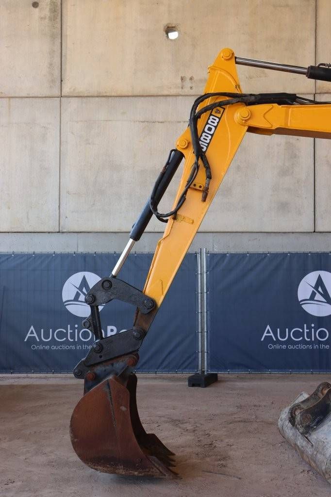 Rupsgraafmachine JCB 8085 Diesel 2013