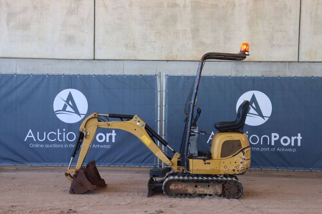 Minibagger Caterpillar 300.9D Diesel 2015
