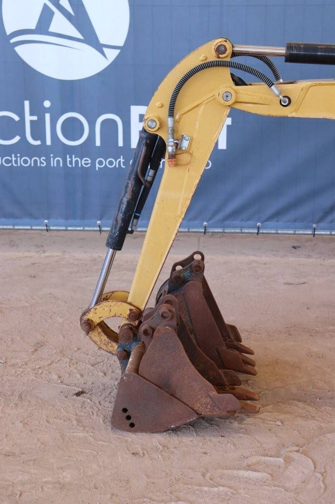 Minibagger Caterpillar 300.9D Diesel 2015