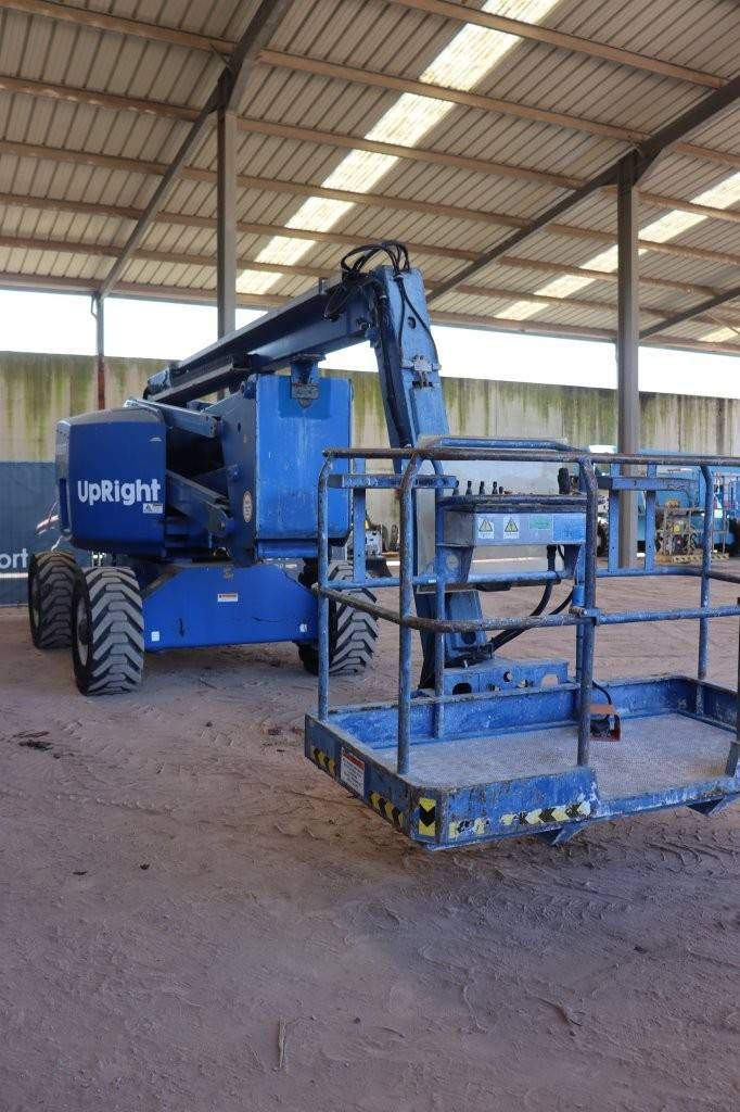 Gelenkteleskoparbeitsbühne Upright AB62RT Diesel 18,9 m 2000