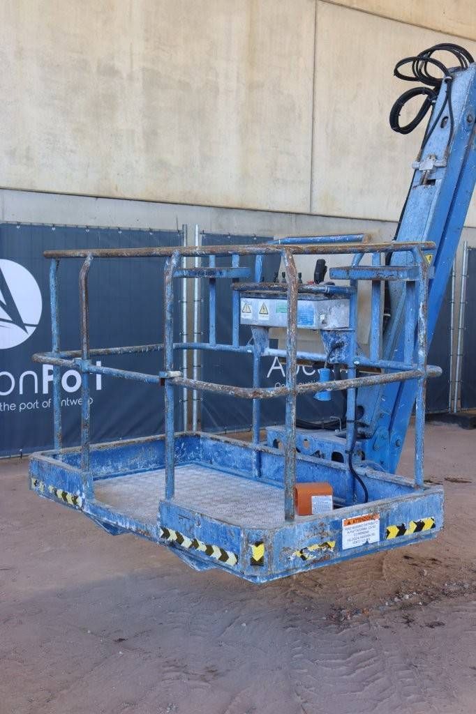 Gelenkteleskoparbeitsbühne Upright AB62RT Diesel 18,9 m 2000
