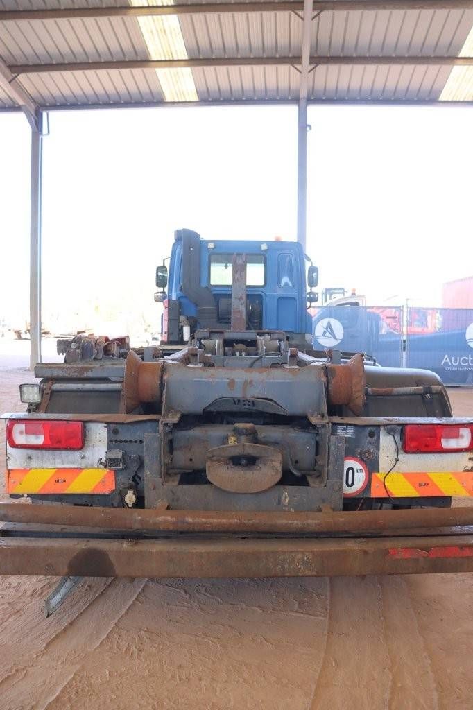 Hooklift system Truck DAF CF85.360 Diesel 2012