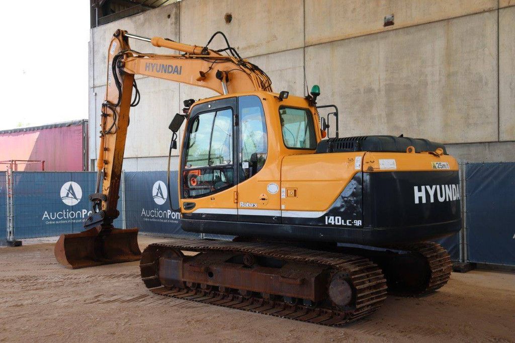 Raupenbagger Hyundai Robex 140LC-9A Diesel 115 PS 2013