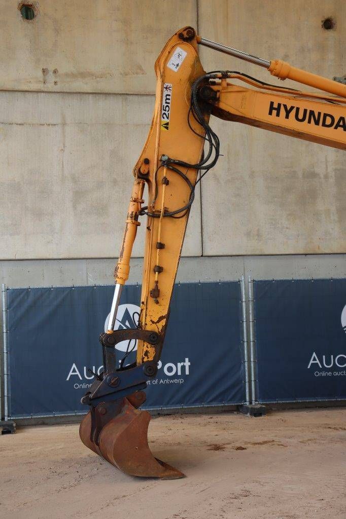 Raupenbagger Hyundai Robex 140LC-9A Diesel 115 PS 2013