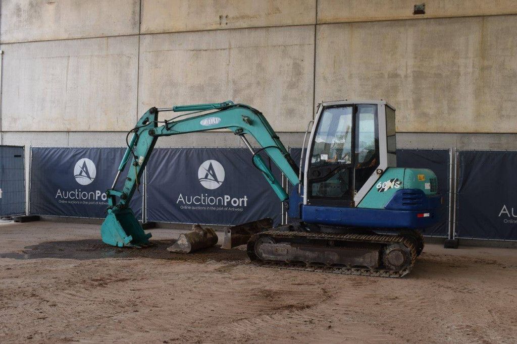 Rupsgraafmachine IHI 60NS Diesel