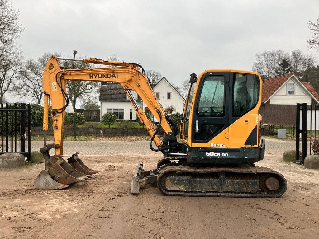 Raupenbagger Hyundai Robex 60CR-9A Diesel 2015