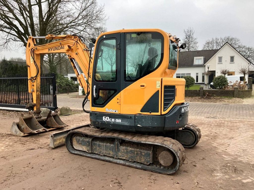 Raupenbagger Hyundai Robex 60CR-9A Diesel 2015