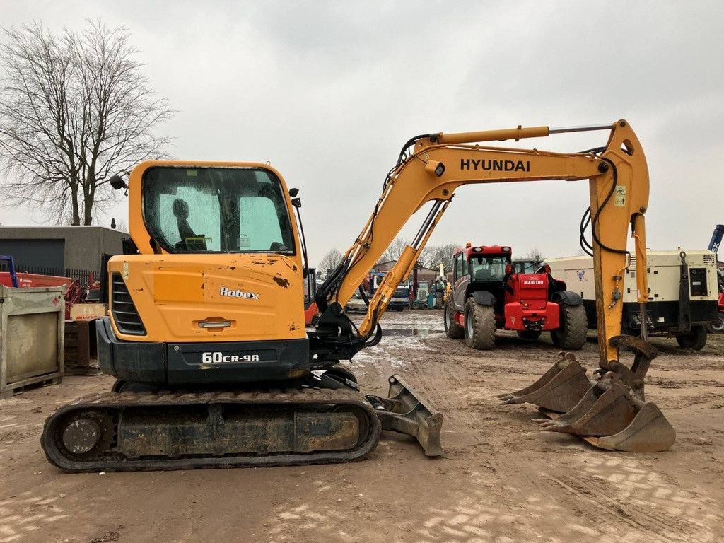 Raupenbagger Hyundai Robex 60CR-9A Diesel 2015