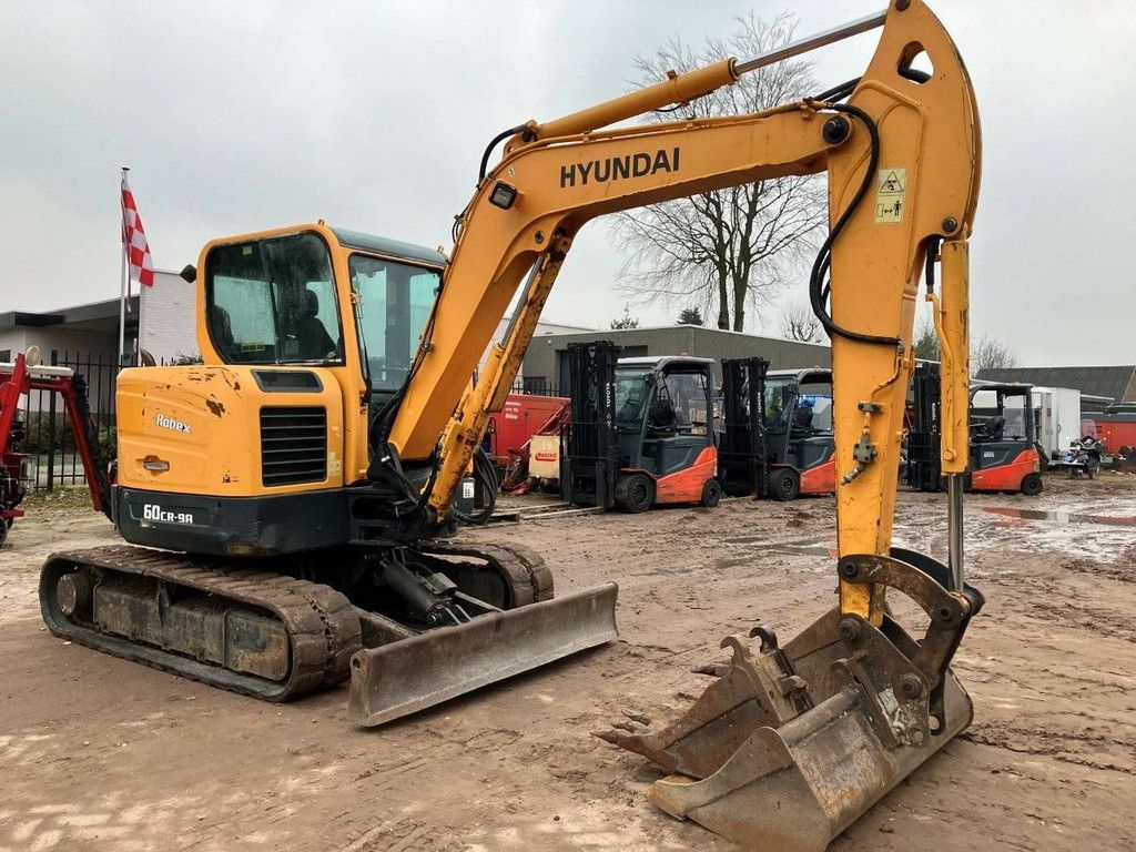 Raupenbagger Hyundai Robex 60CR-9A Diesel 2015