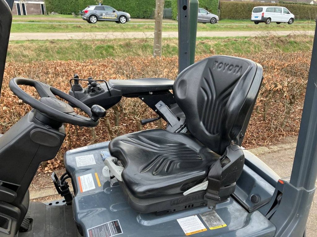 Toyota 8FBE15T Electric Forklift