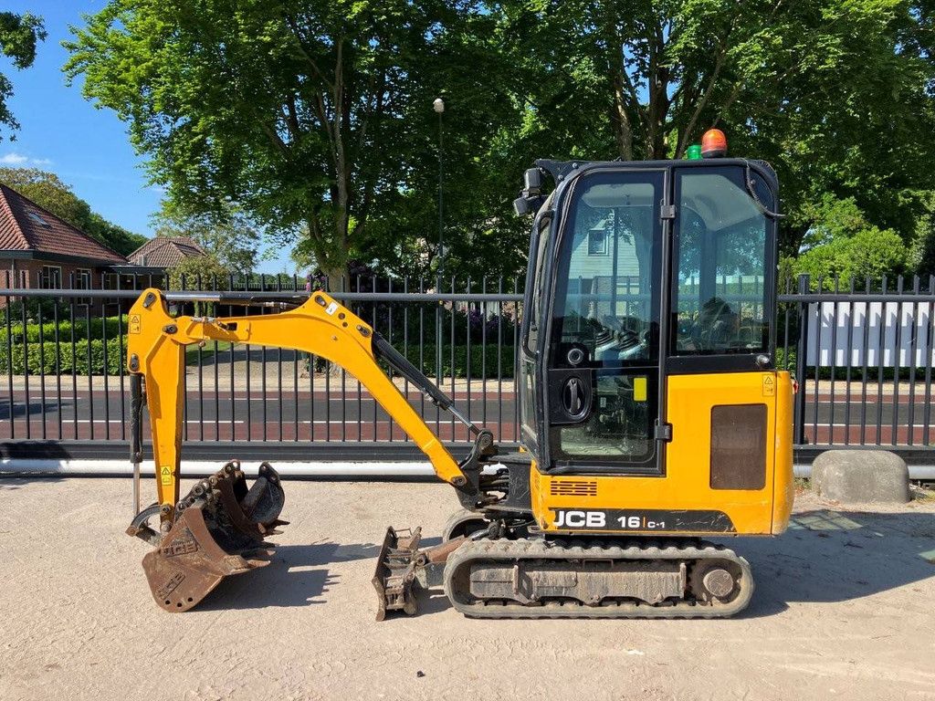 Minigraver JCB 16C-1 T3 Diesel 12.2kW 2020