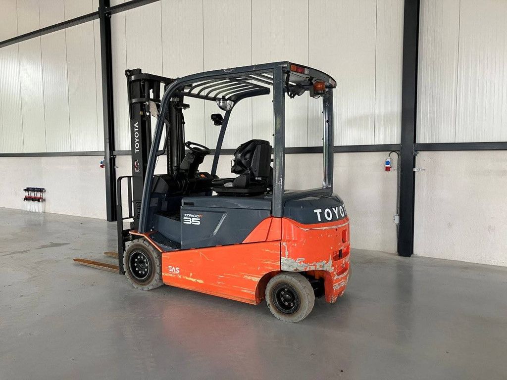 Toyota 8FBMT35 Electric Forklift 3500kg 4.0m 2020