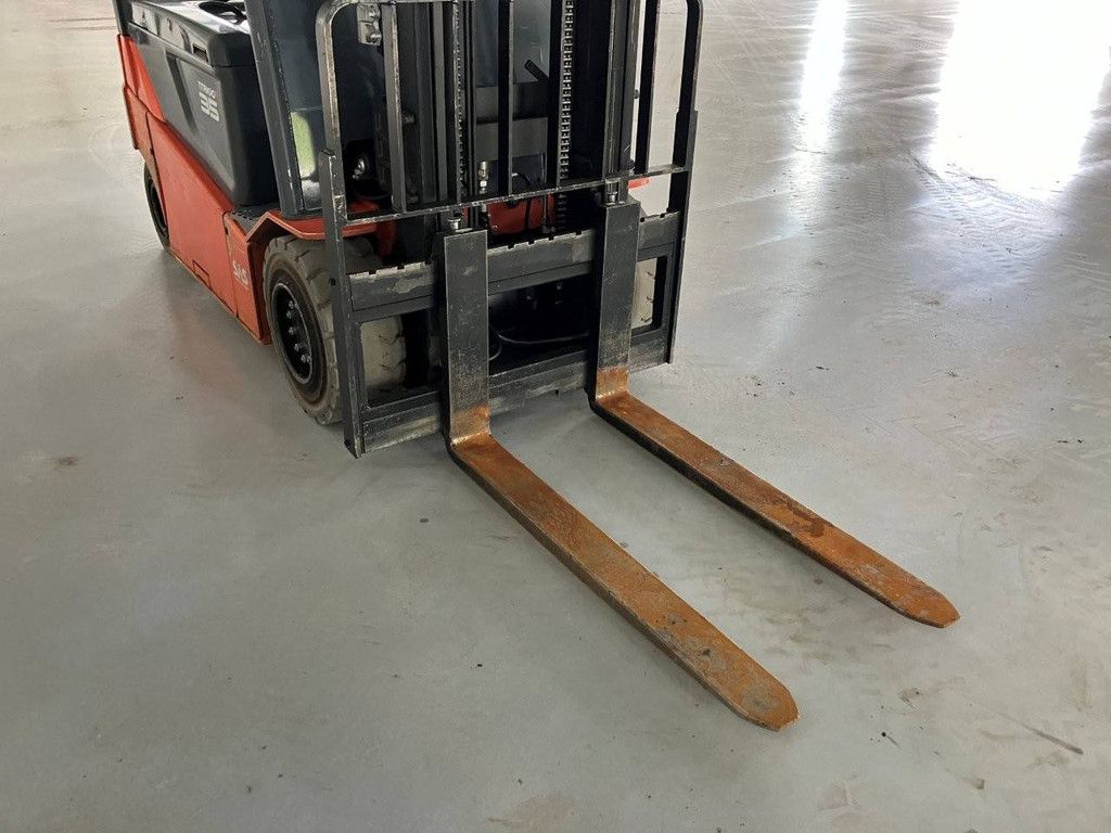 Toyota 8FBMT35 Electric Forklift 3500kg 4.0m 2020