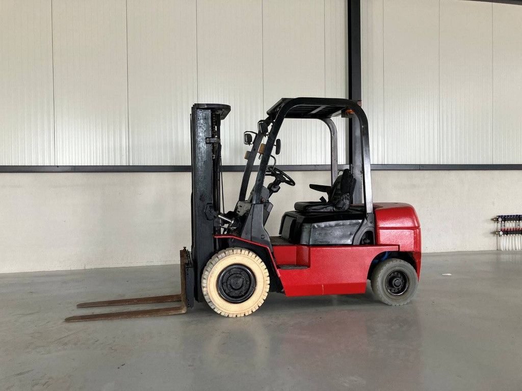 Heftruck Hangcha CPCD25N Diesel 2500kg 4.3m 2008