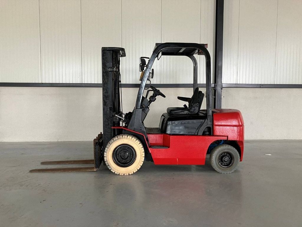 Heftruck Hangcha CPCD25N Diesel 2500kg 4.3m 2008