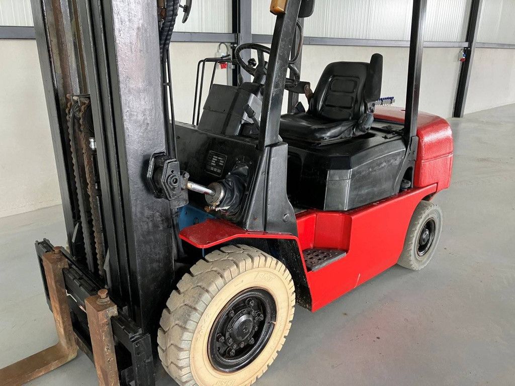 Heftruck Hangcha CPCD25N Diesel 2500kg 4.3m 2008