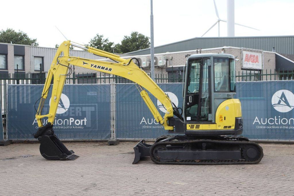 Crawler excavator Yanmar VIO55-5B Diesel 2015
