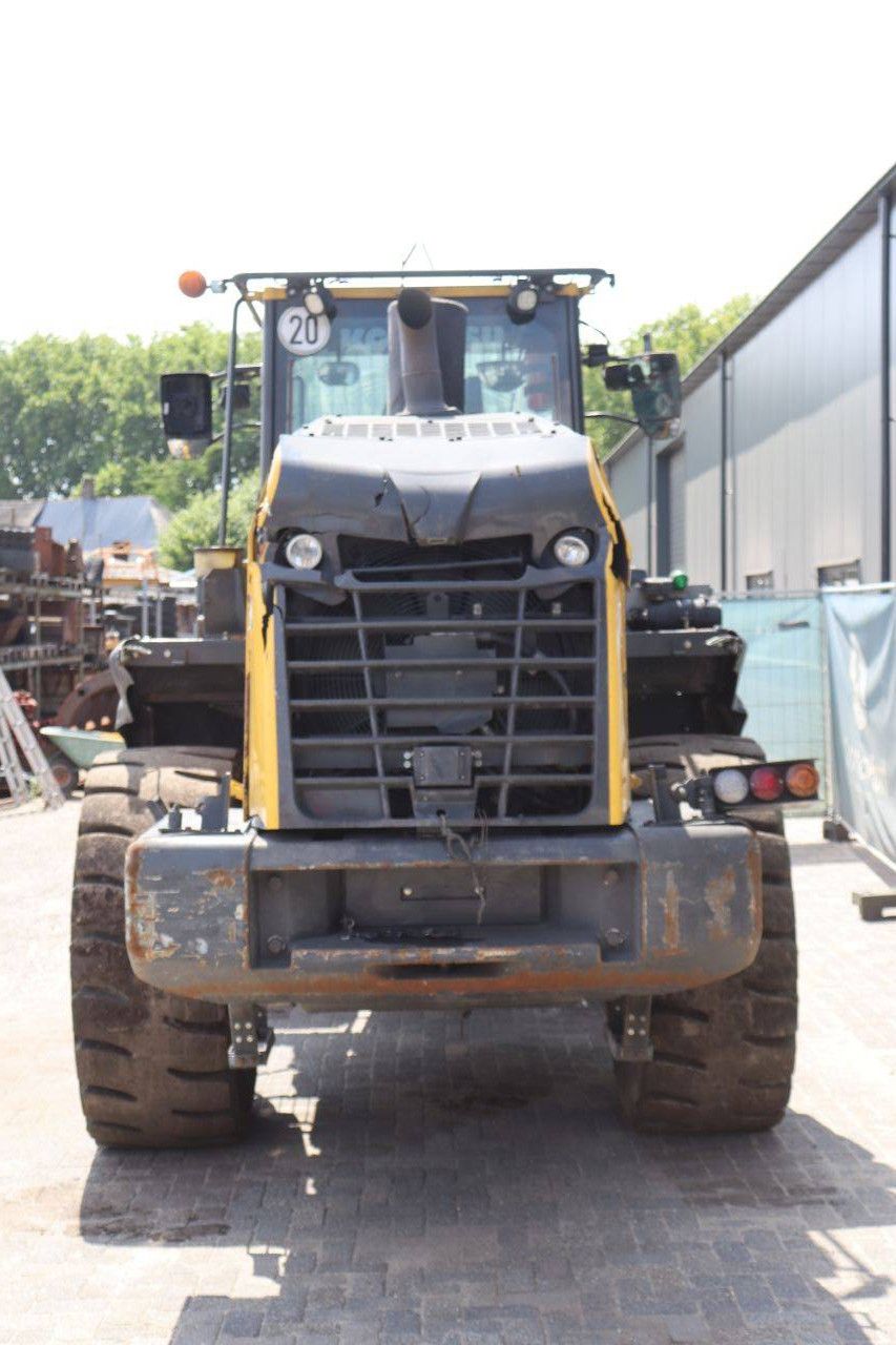Wheel loader Komatsu WA270 Diesel 2020