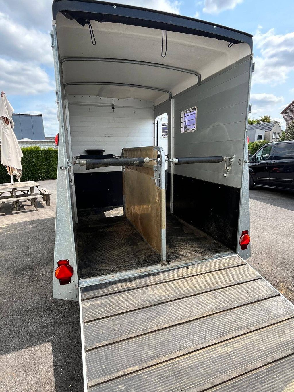 Horse trailer Humbaur NOTOS Plus 2017