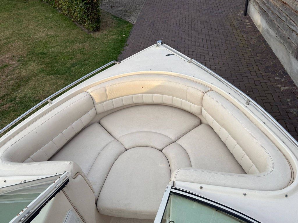 Speedboot Bayliner Scorpion 210