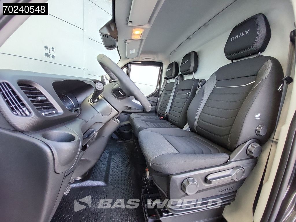 Iveco Daily 35C21 3.0L Automaat 210PK L2H2 Dubbellucht 3,5t Trekgewicht LED ACC Navi Airco Camera Euro6 L2 12m3 A/C