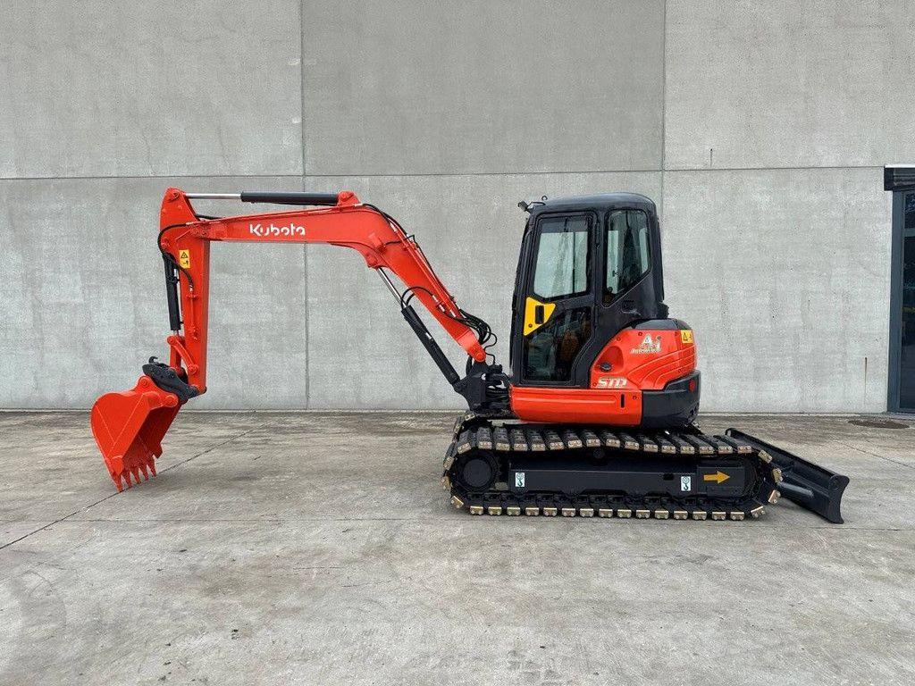 Rupsgraafmachine Kubota KX155-3SZ Diesel 2012