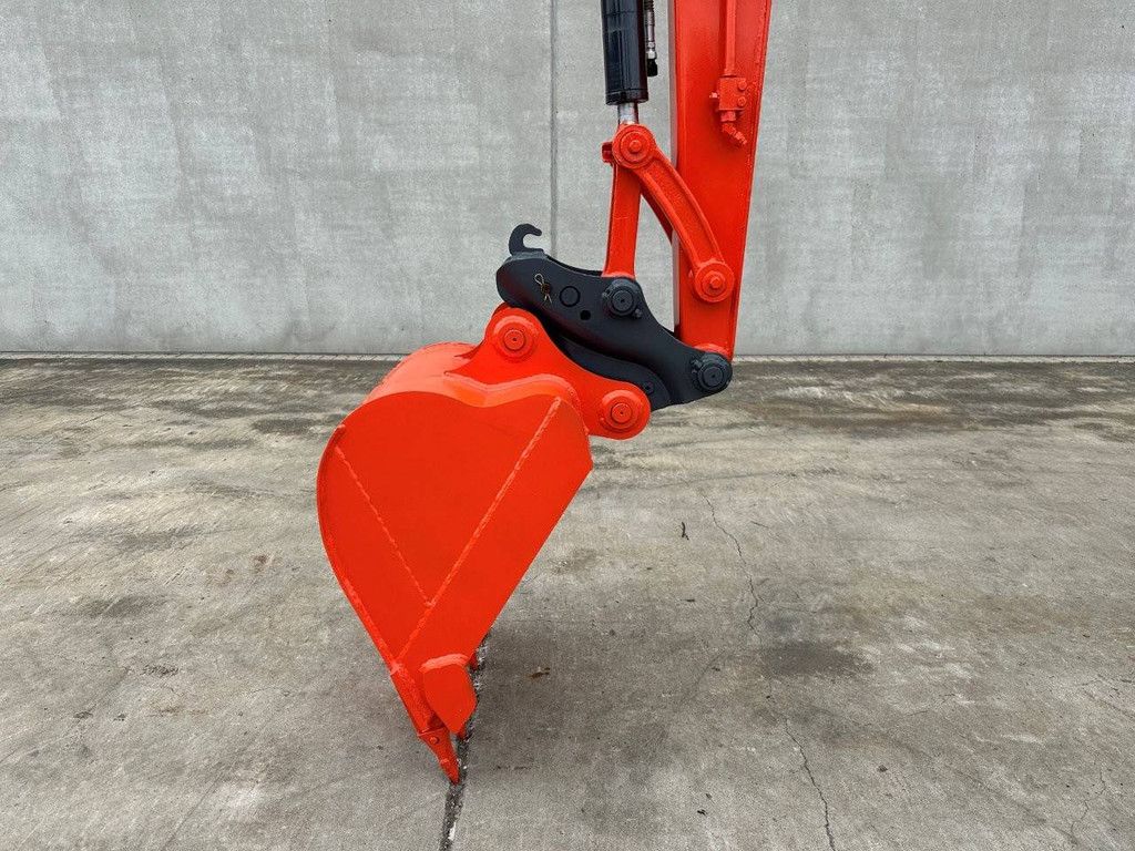 Rupsgraafmachine Kubota KX155-3SZ Diesel 2012