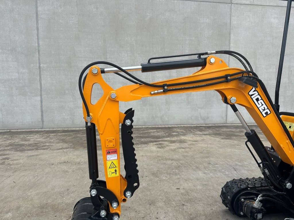 Mini excavator Vicsec VC15-Y Petrol 13.5 hp 2025 New