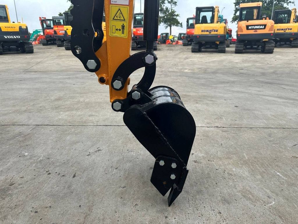 Mini excavator Vicsec VC15-Y Petrol 13.5 hp 2025 New