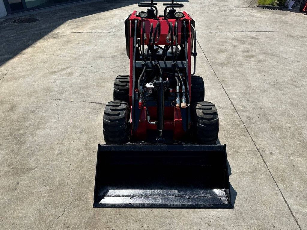 Kompaktlader JPC HT320 Benzin 13,5 PS 2024