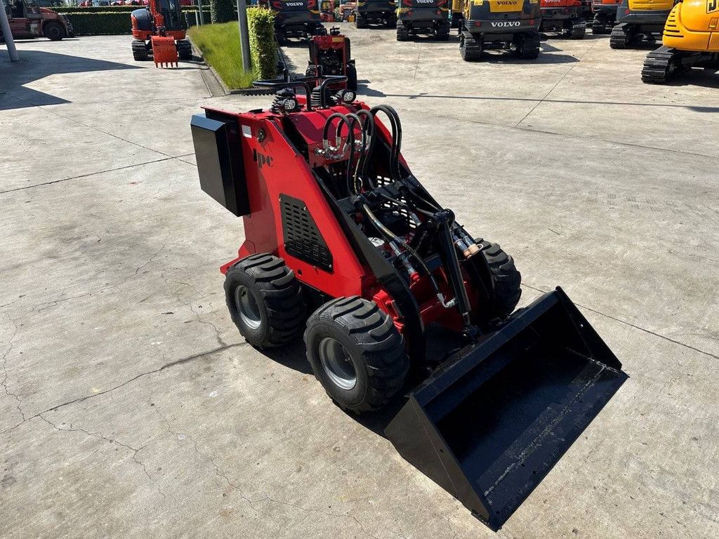 Kompaktlader JPC HT320 Benzin 13,5 PS 2024
