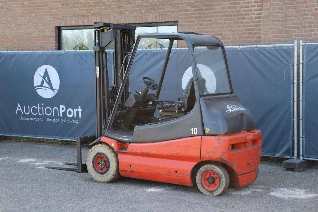 Gabelstapler Linde E30-01 Elektro 3000kg 3,3m 1995