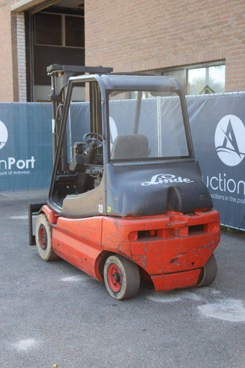 Gabelstapler Linde E30-01 Elektro 3000kg 3,3m 1995