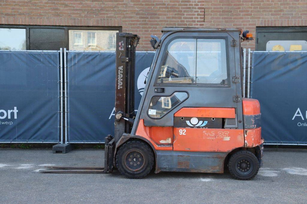 Forklift Toyota 7FBMF25 Electric 2500kg 3.3m 2005
