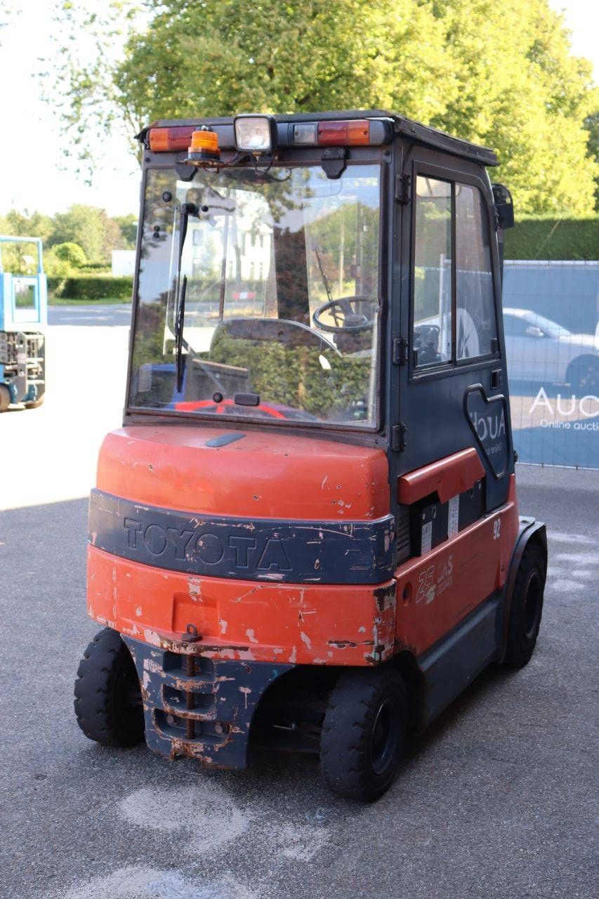 Forklift Toyota 7FBMF25 Electric 2500kg 3.3m 2005