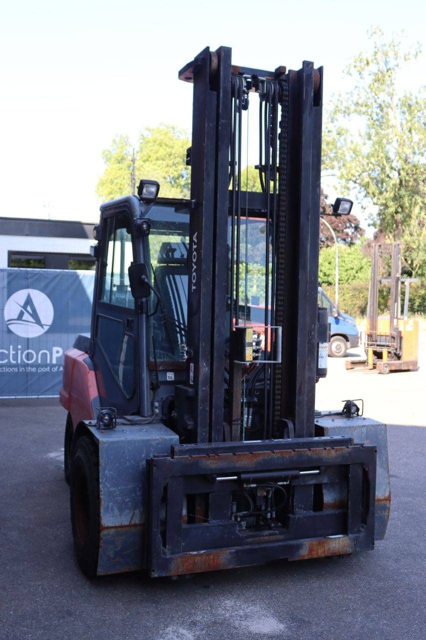 Gabelstapler Toyota 40-8FD50N Treibgas 5000kg 4,5m 2016