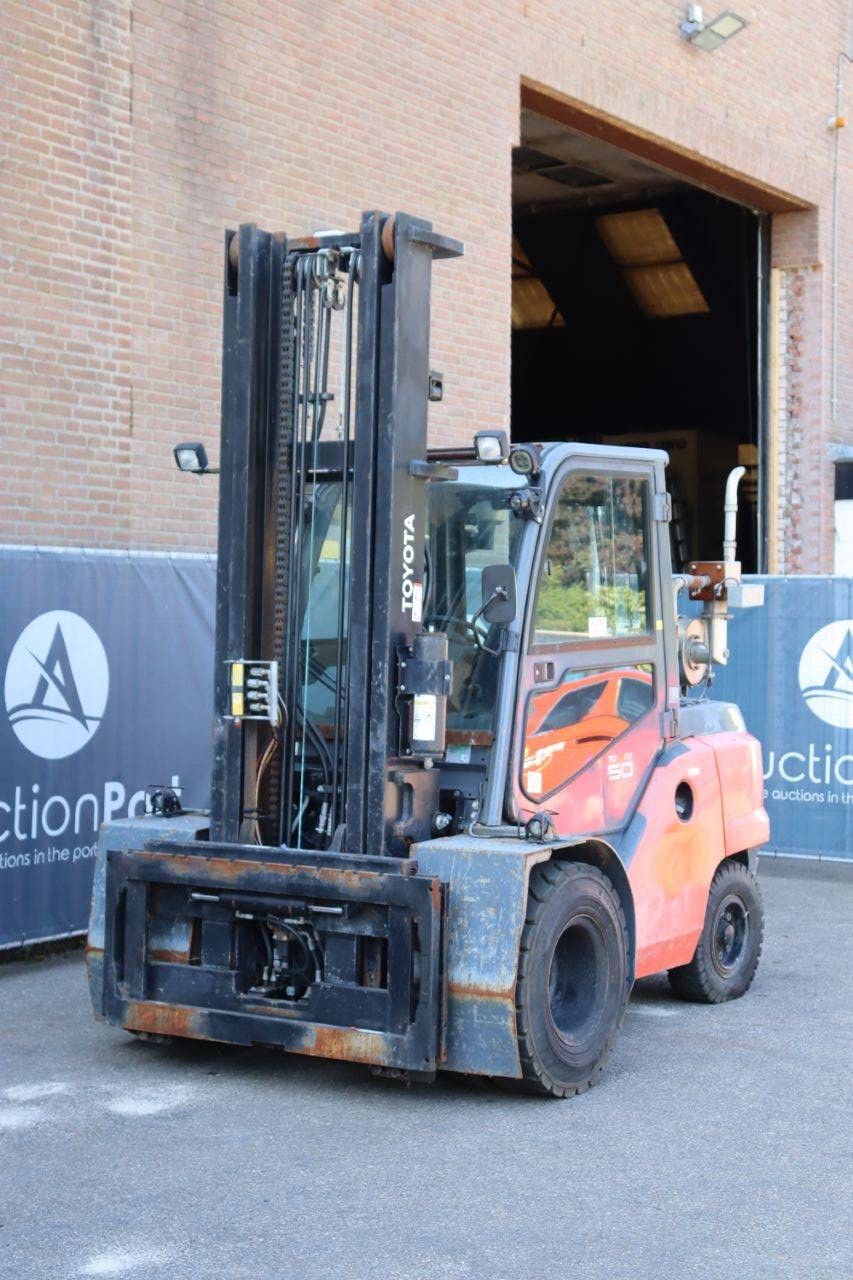 Gabelstapler Toyota 40-8FD50N Treibgas 5000kg 4,5m 2016