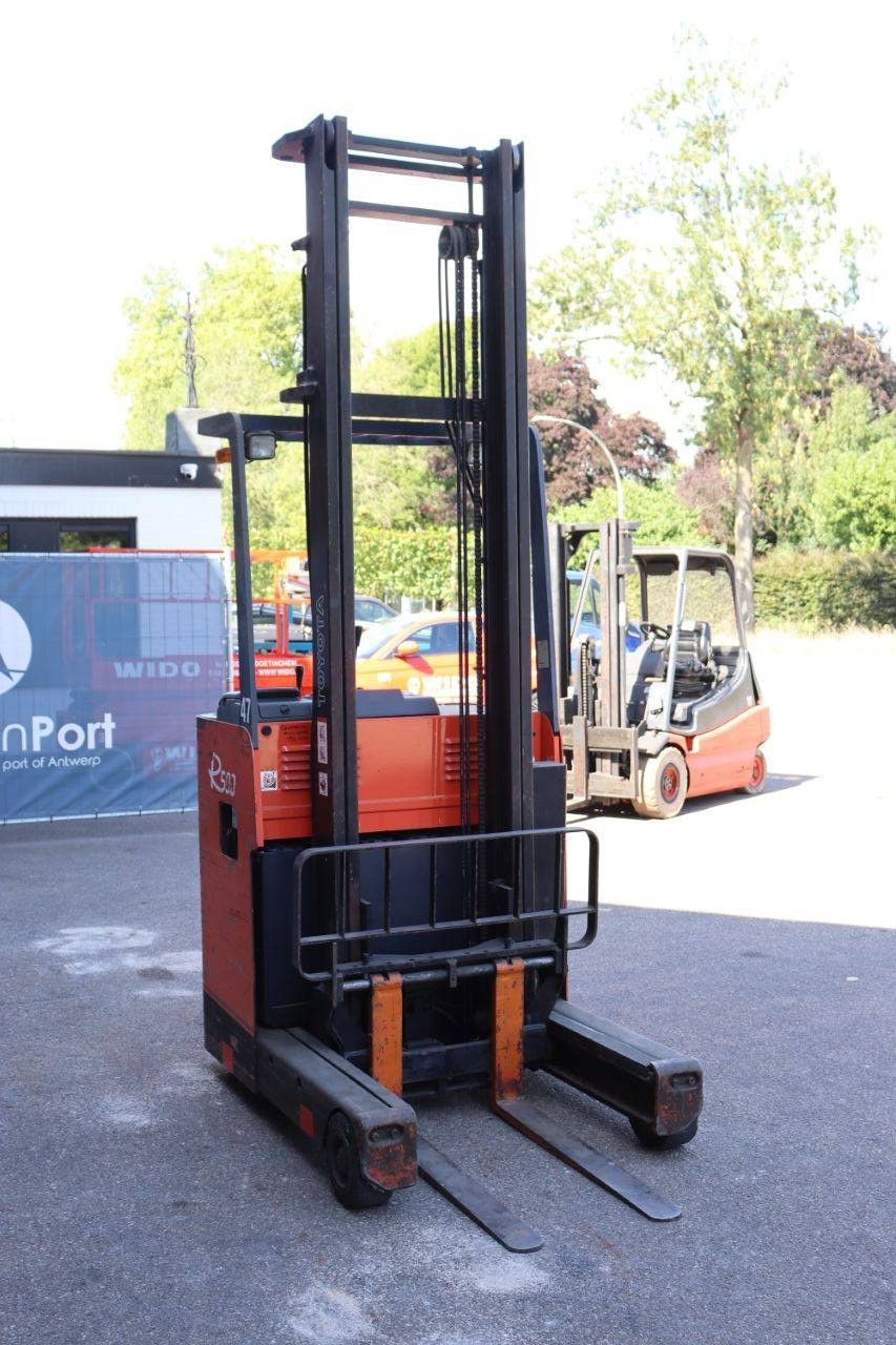 Schubmaststapler Toyota 6FBRS10 Elektro 800kg 5,0m 1996